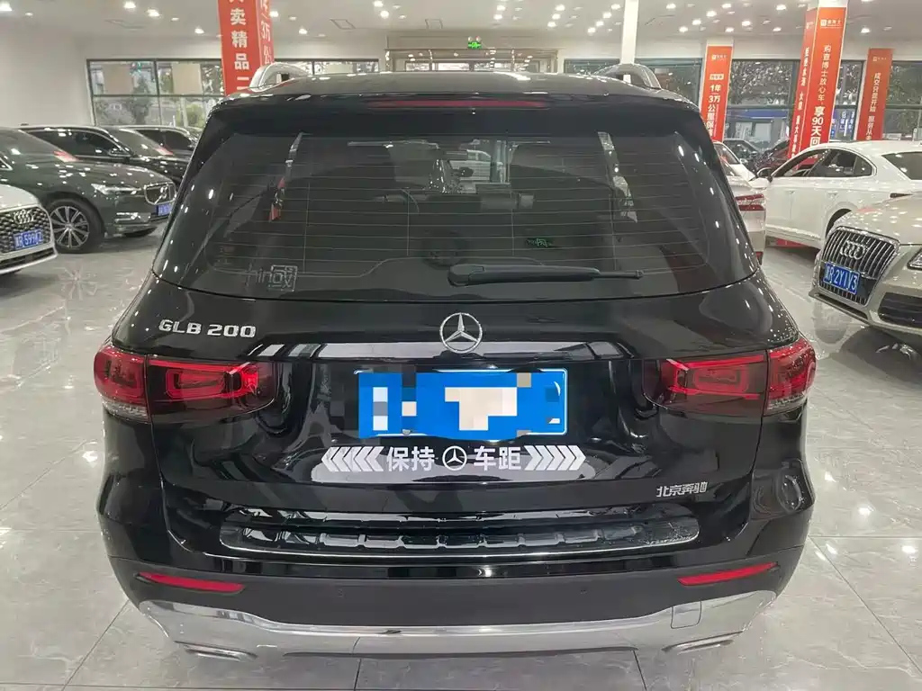MERCEDES BENZ GLB 2020
