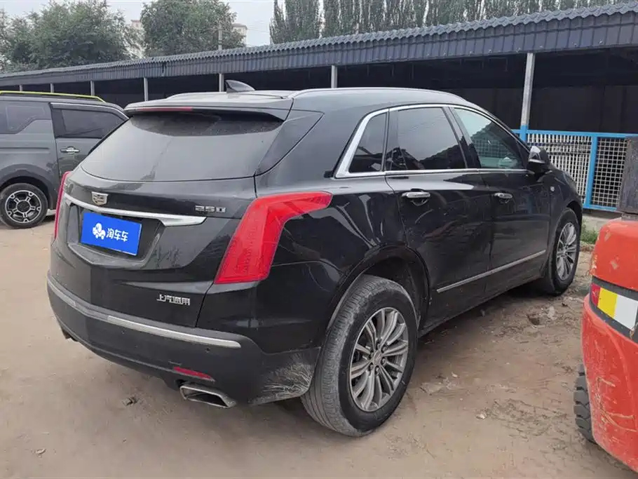 CADILLAC XT5 2019