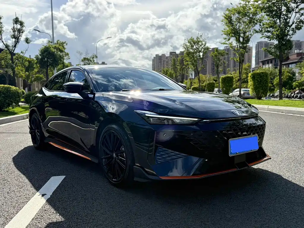 CHANGAN UNI-V 2024