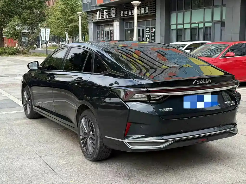 DONGFENG AEOLUS MAX 2022