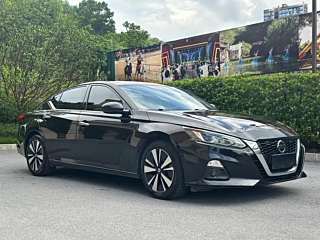 NISSAN TEANA 2020