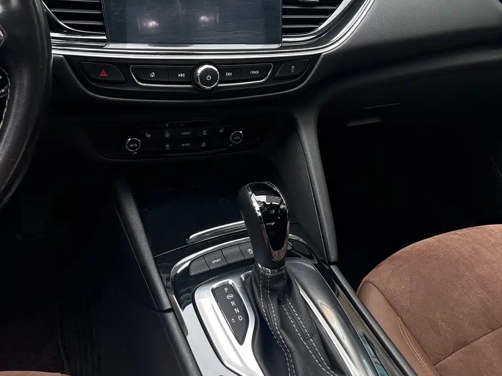 BUICK REGAL 2019