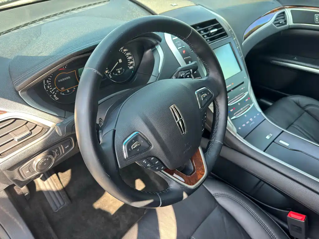LINCOLN MKZ 2016