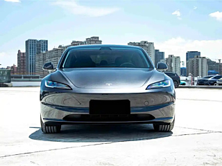 Заказать TESLA MODEL 3