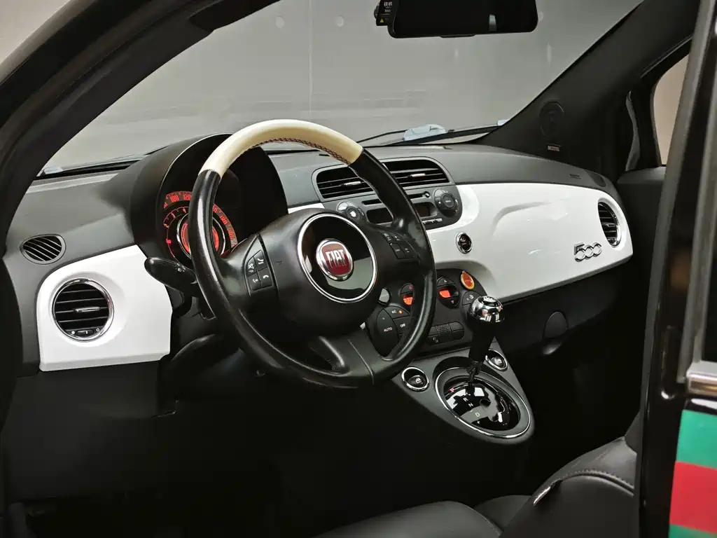 FIAT 500 2013