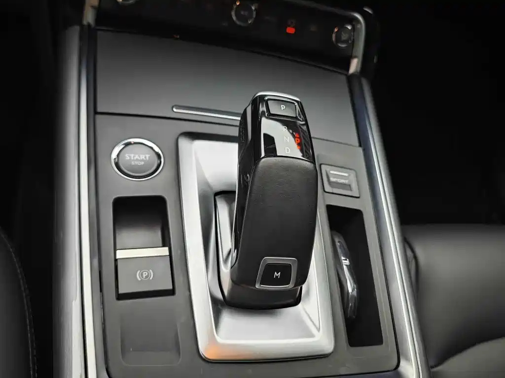 CITROEN C6 2021