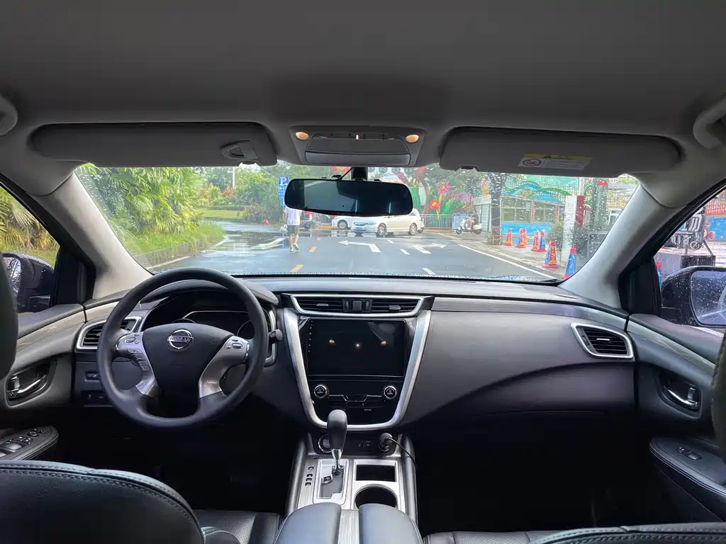 NISSAN MURANO 2019