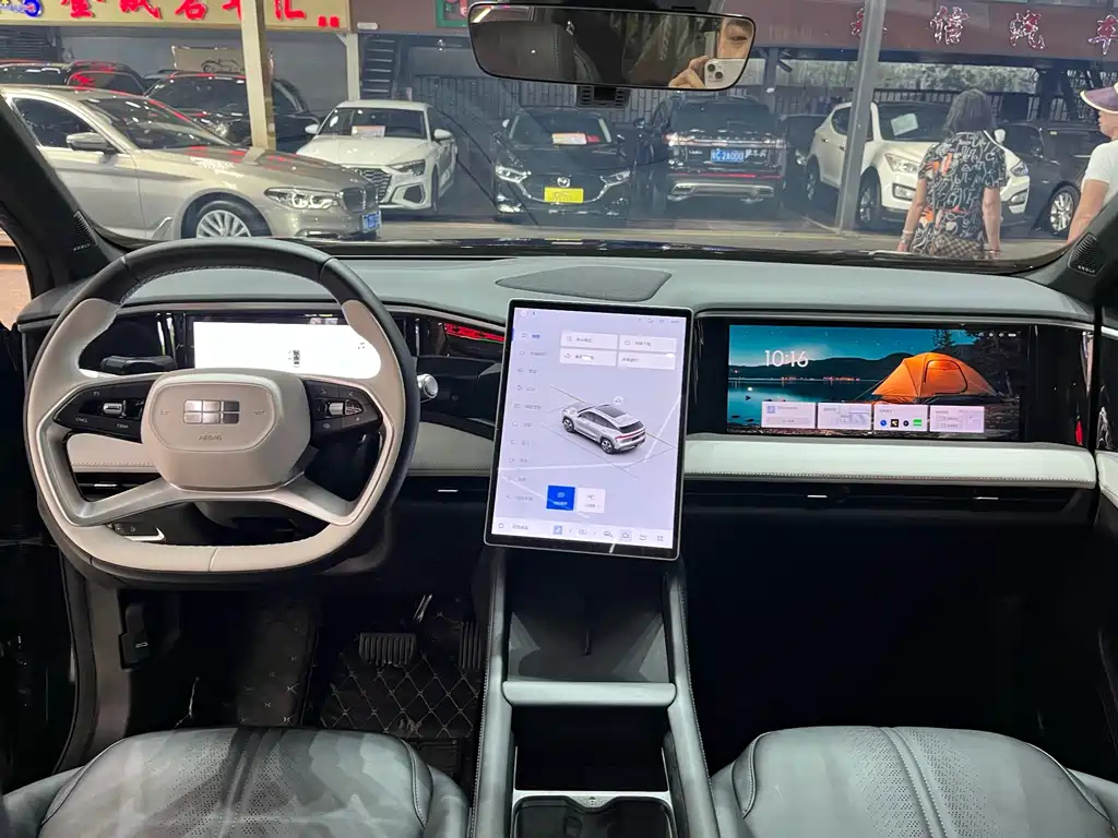 GEELY GALAXY GALAXY L7 2023