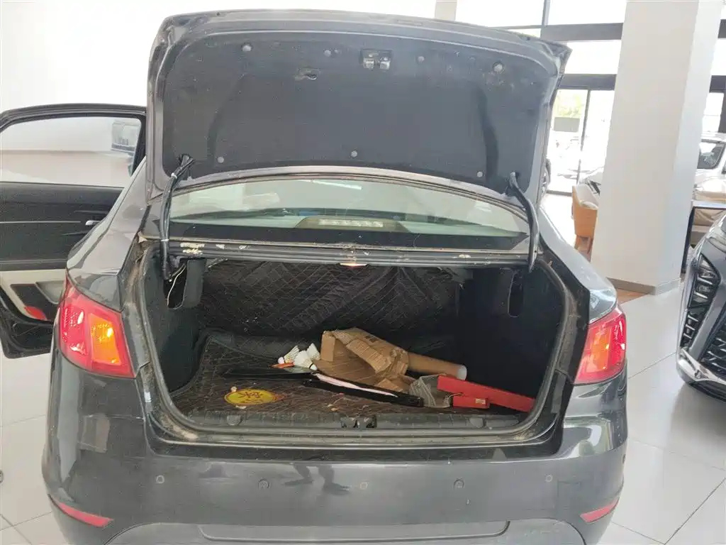 BAIC SENOVA D50 2014