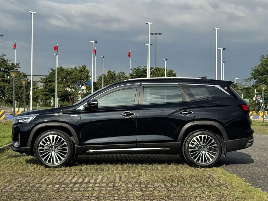 JETOUR X90 2022