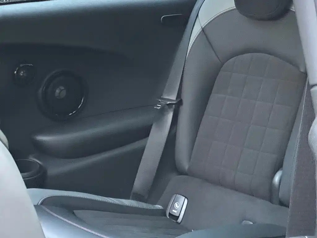 MINI JCW 2023