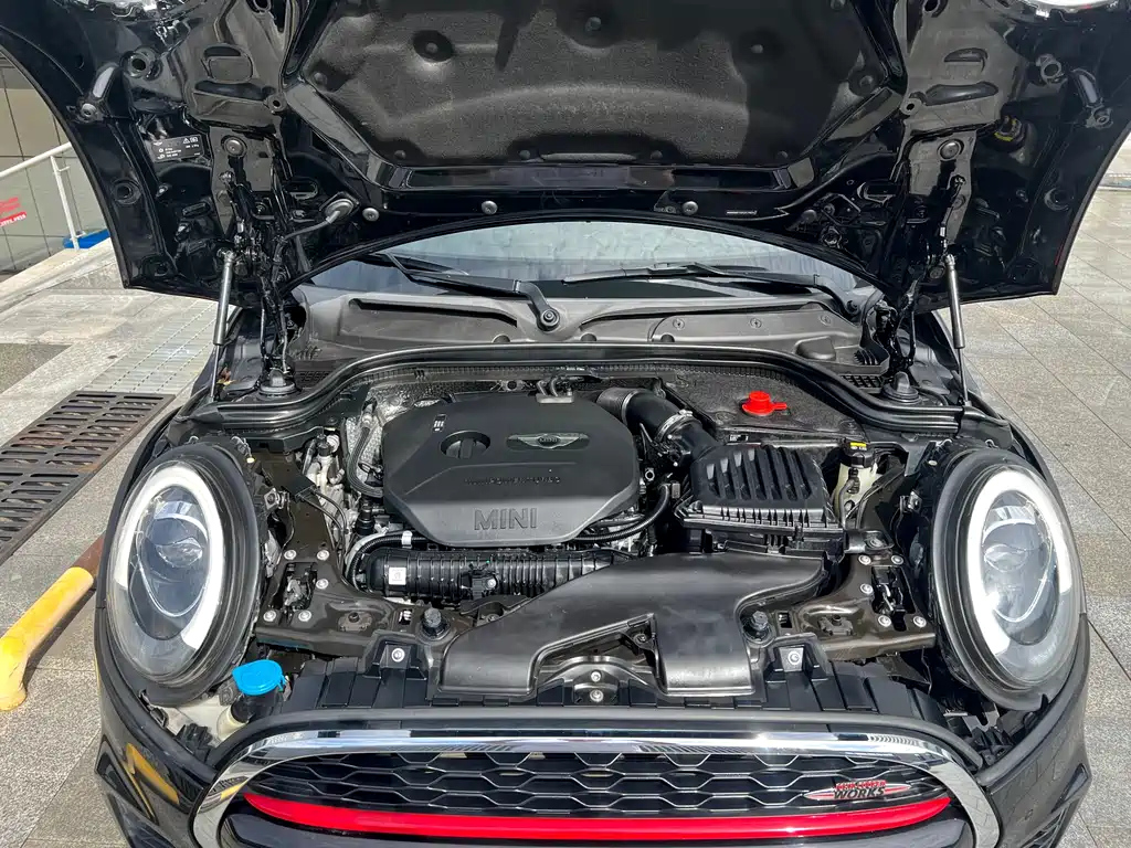 MINI JCW 2015