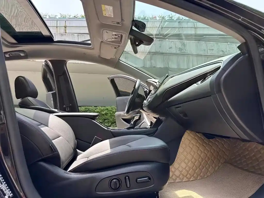 CHEVROLET MALIBU XL 2020