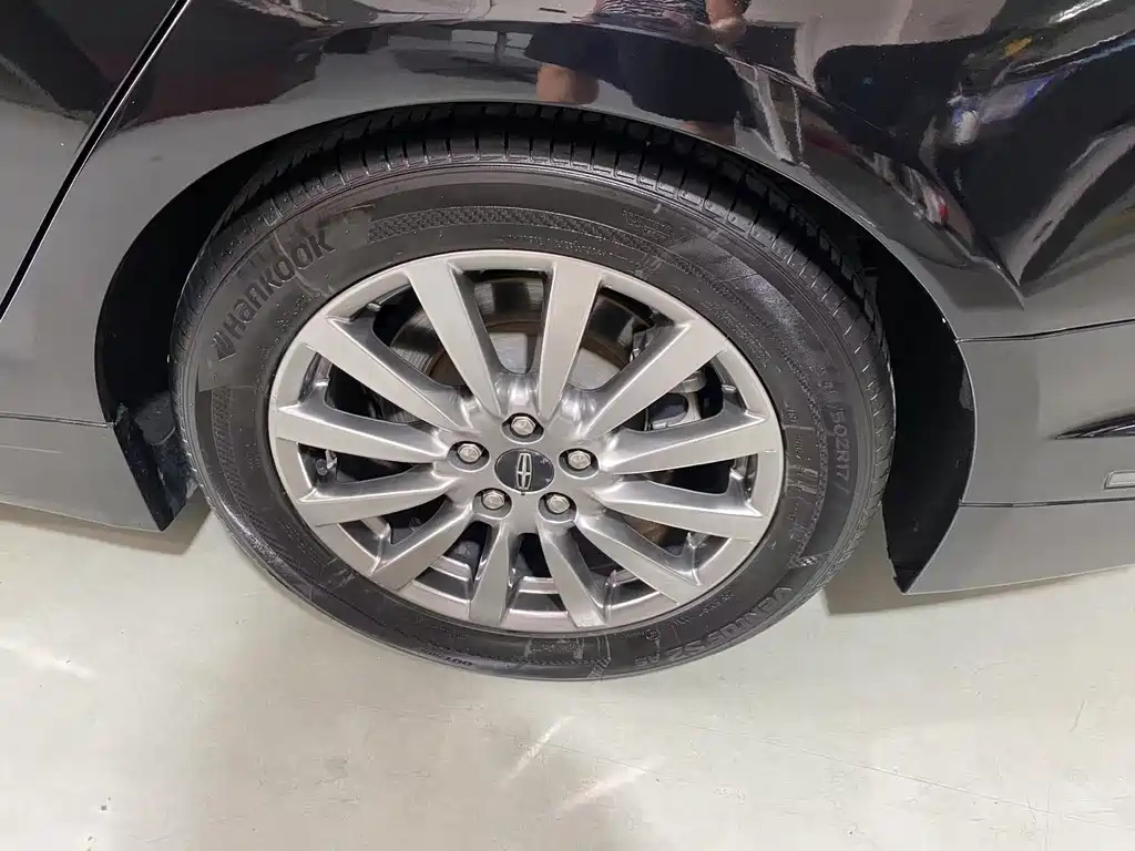 LINCOLN MKZ 2019