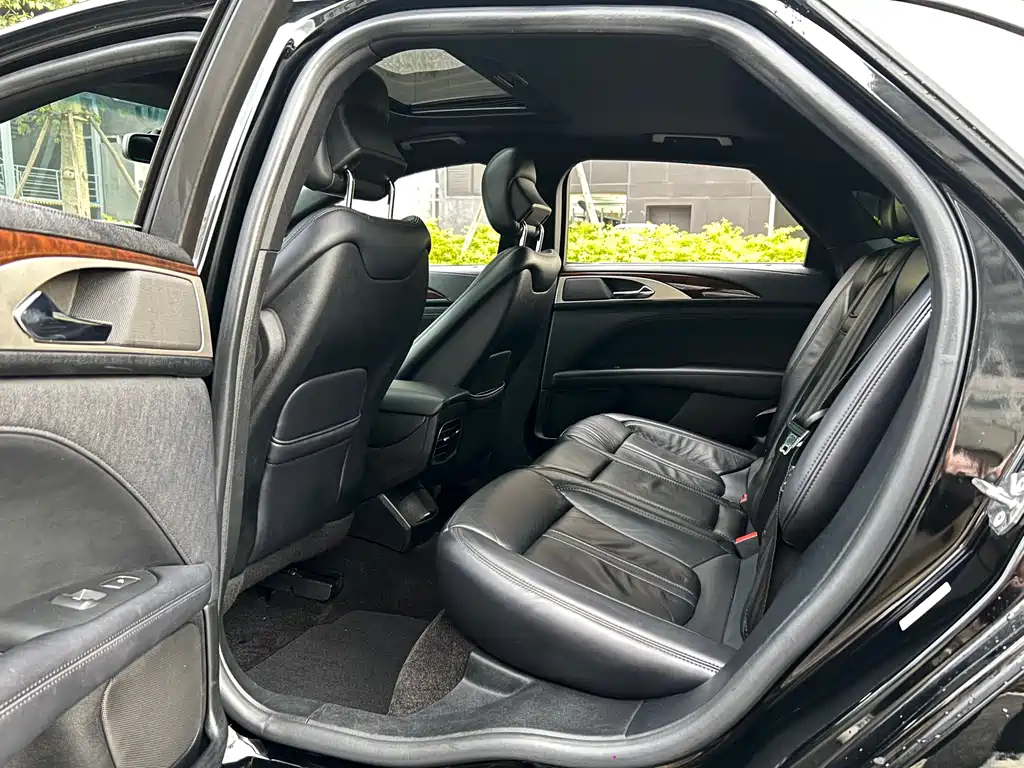 LINCOLN MKZ 2018