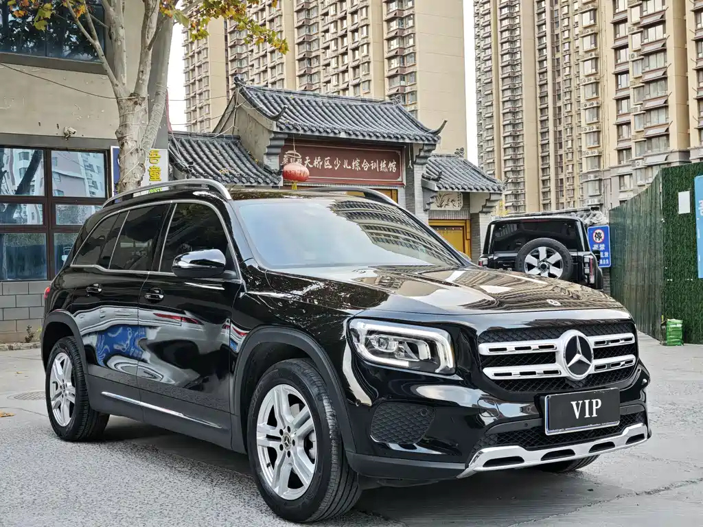 MERCEDES BENZ GLB 2022