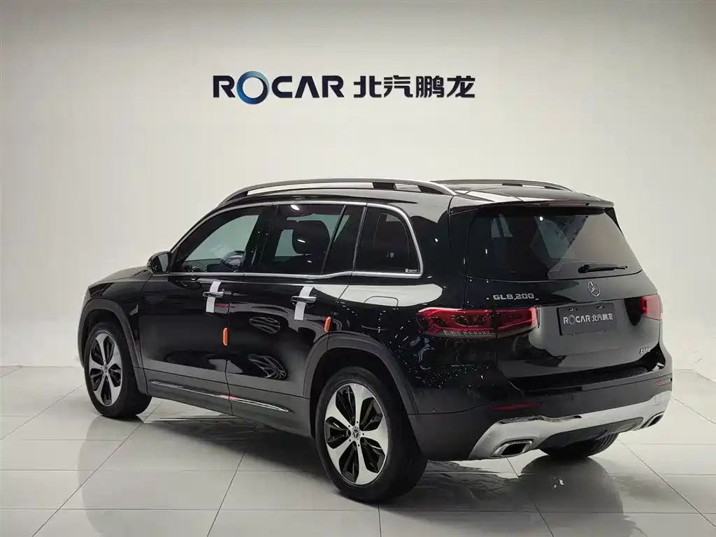 MERCEDES BENZ GLB 2021