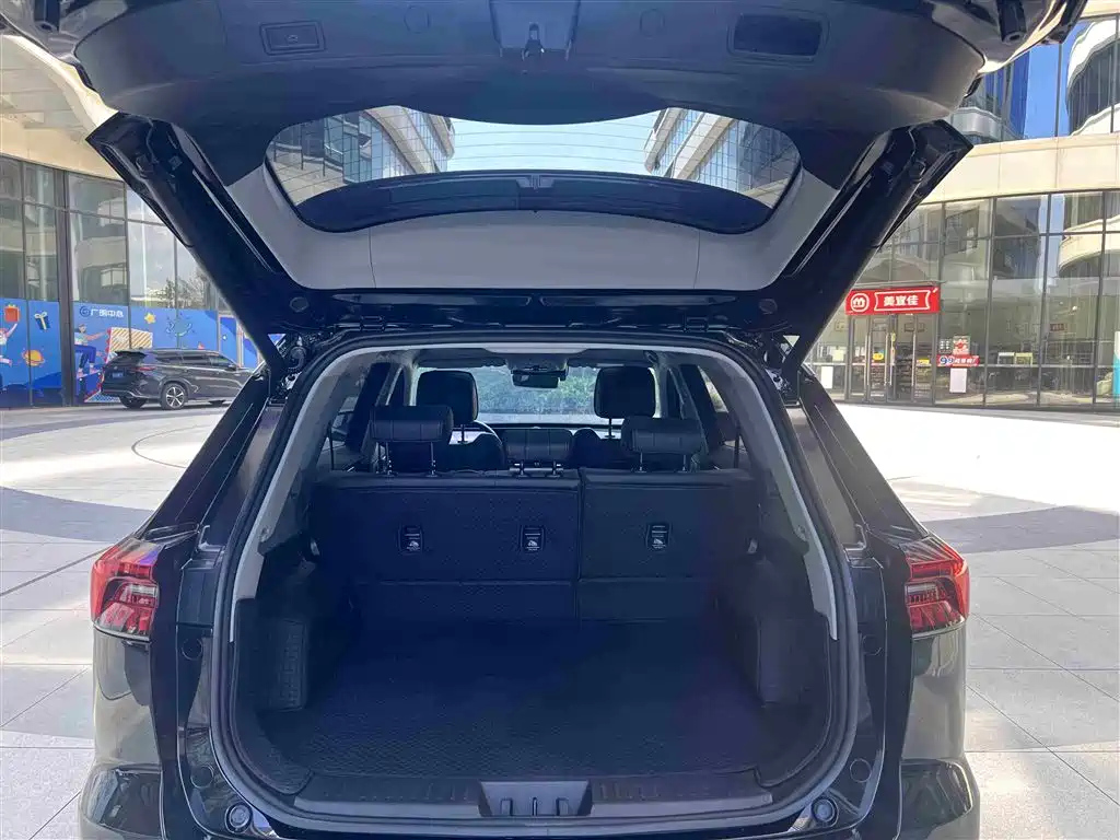 CHERY TIGGO 8 PRO 2025