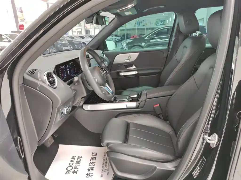MERCEDES BENZ GLB 2022