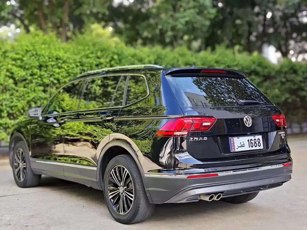 VOLKSWAGEN TIGUAN L 2020