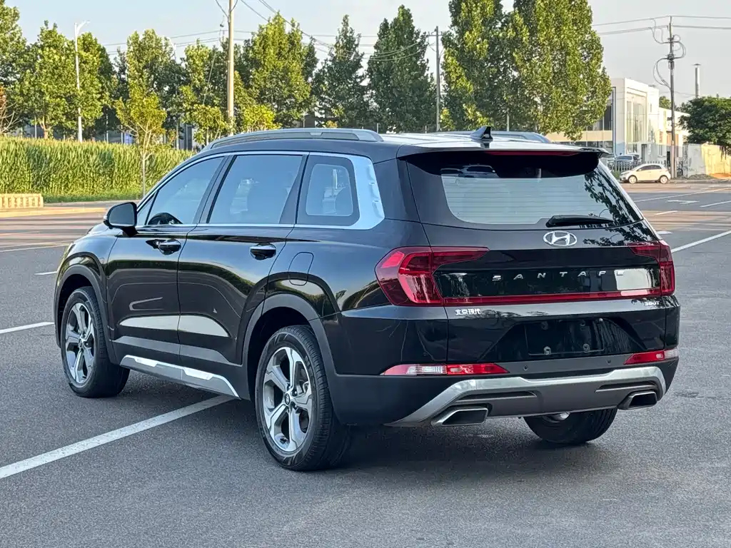 HYUNDAI SANTAFE 2019