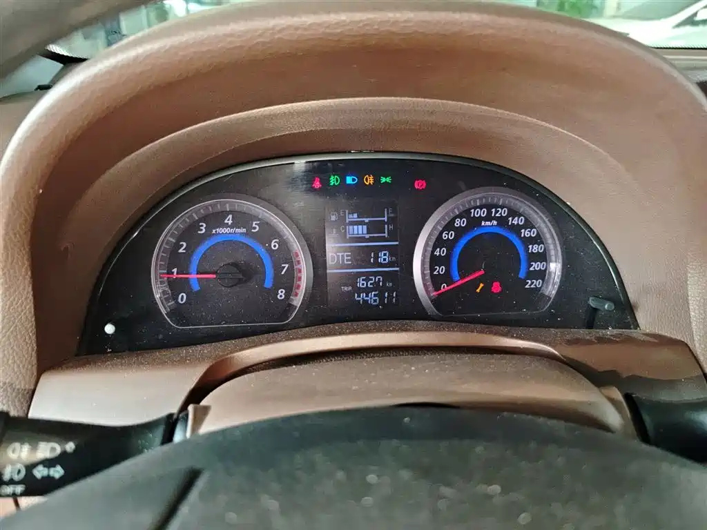 ZOTYE Z300 2016