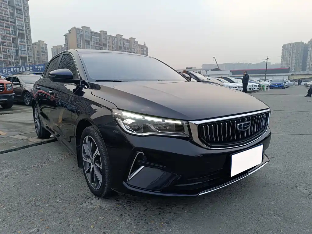 GEELY AUTO EMGRAND 2021