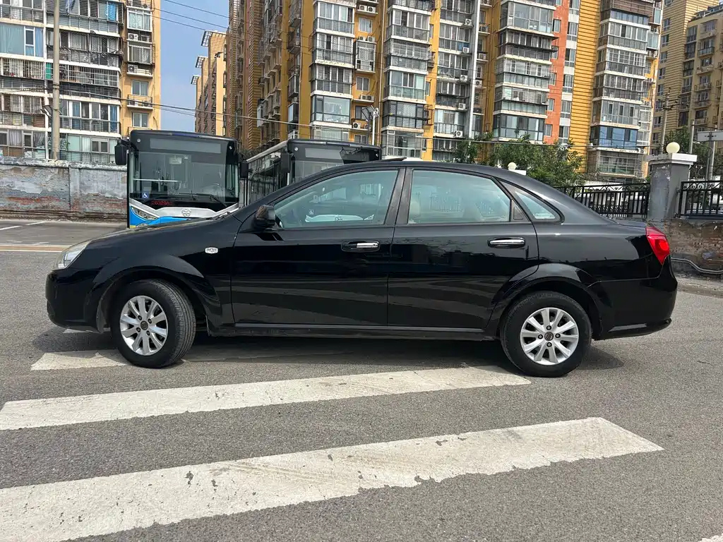 BUICK EXCELLE 2013