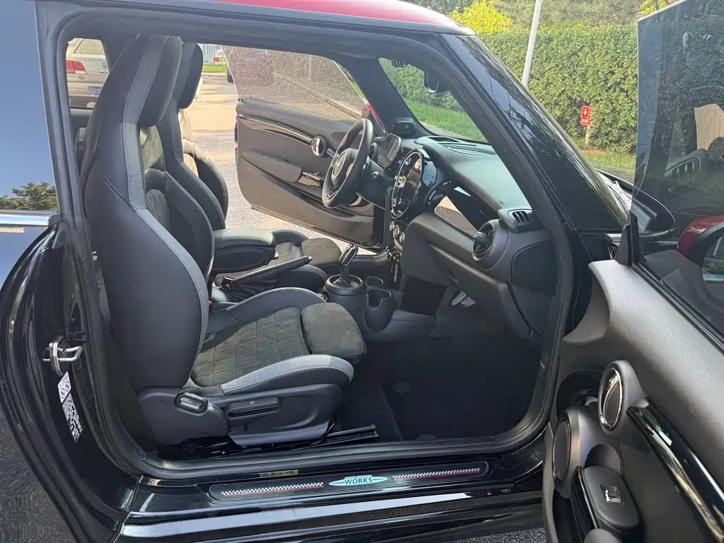 MINI JCW 2022