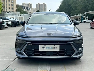 Заказать HYUNDAI SONATA
