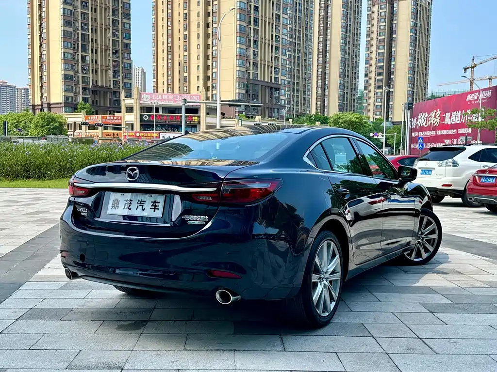 MAZDA ATENZA 2021
