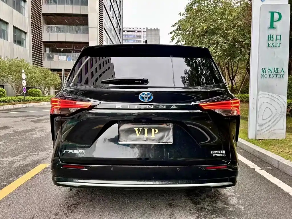 TOYOTA SIENNA SIENNA 2023