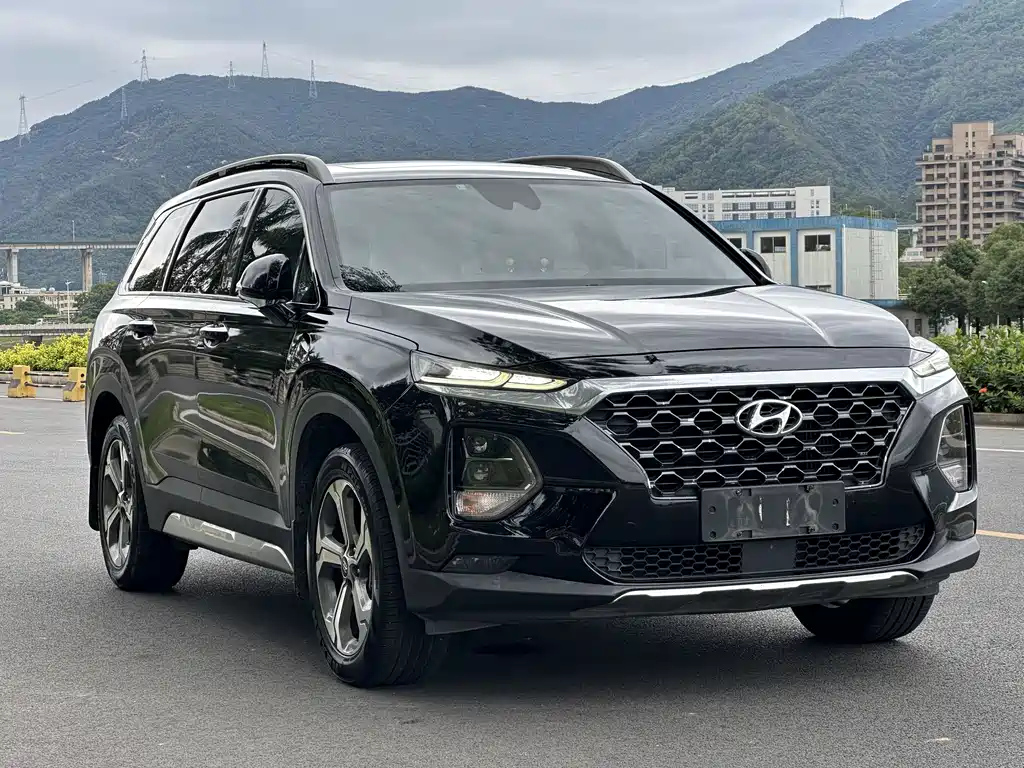 HYUNDAI SANTA FE 2020