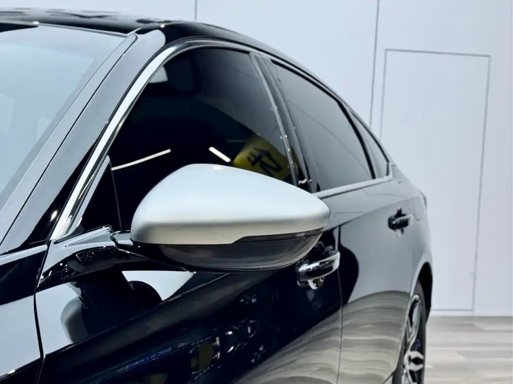 HONDA INSPIRE 2022