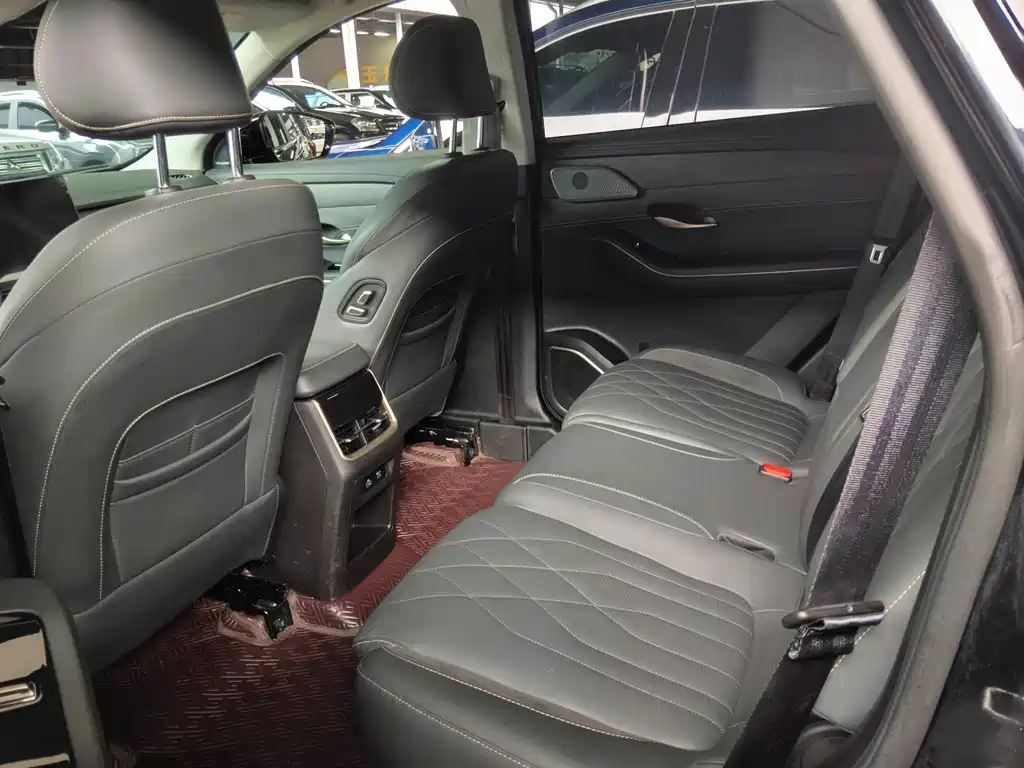 JETOUR SHANHAI L9 2024