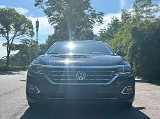 VOLKSWAGEN PASSAT  2020
