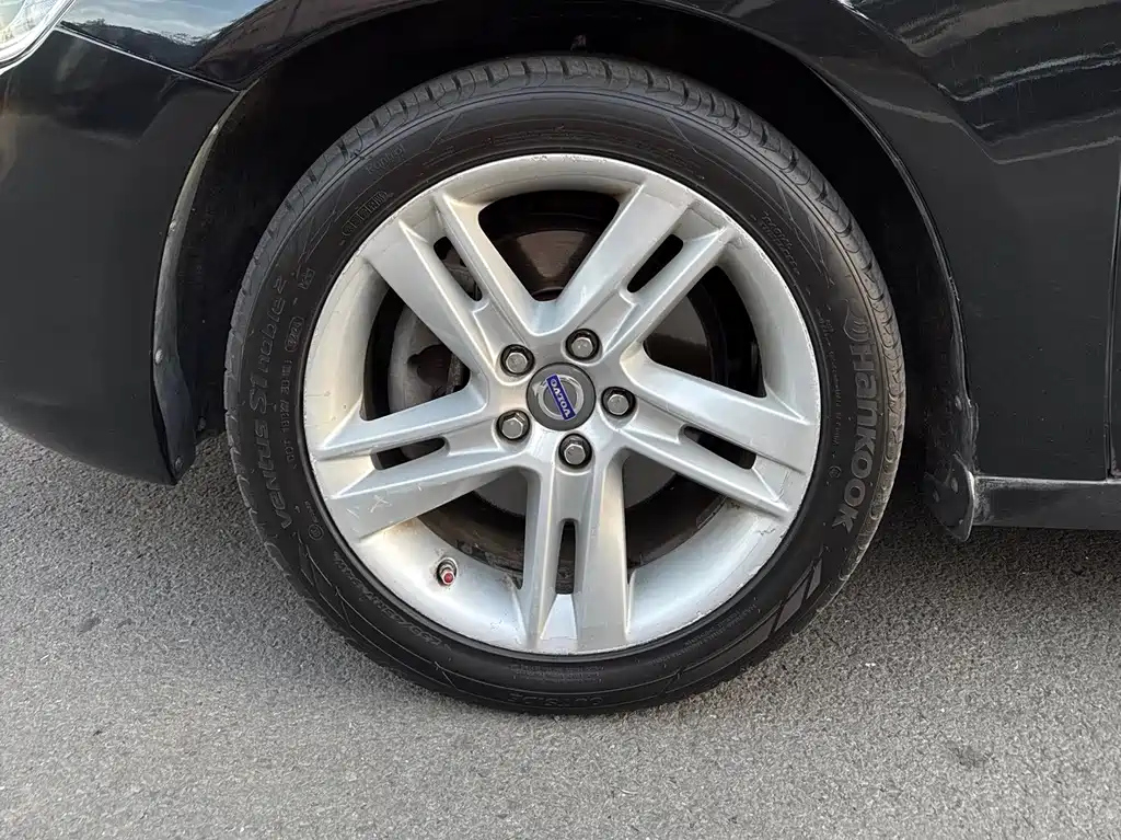 VOLVO S60 2014