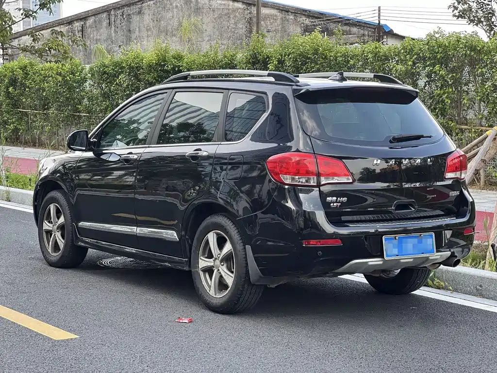 HAVAL H6 2015