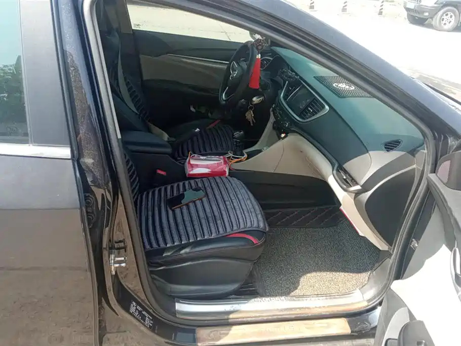 BUICK EXCELLE 2015
