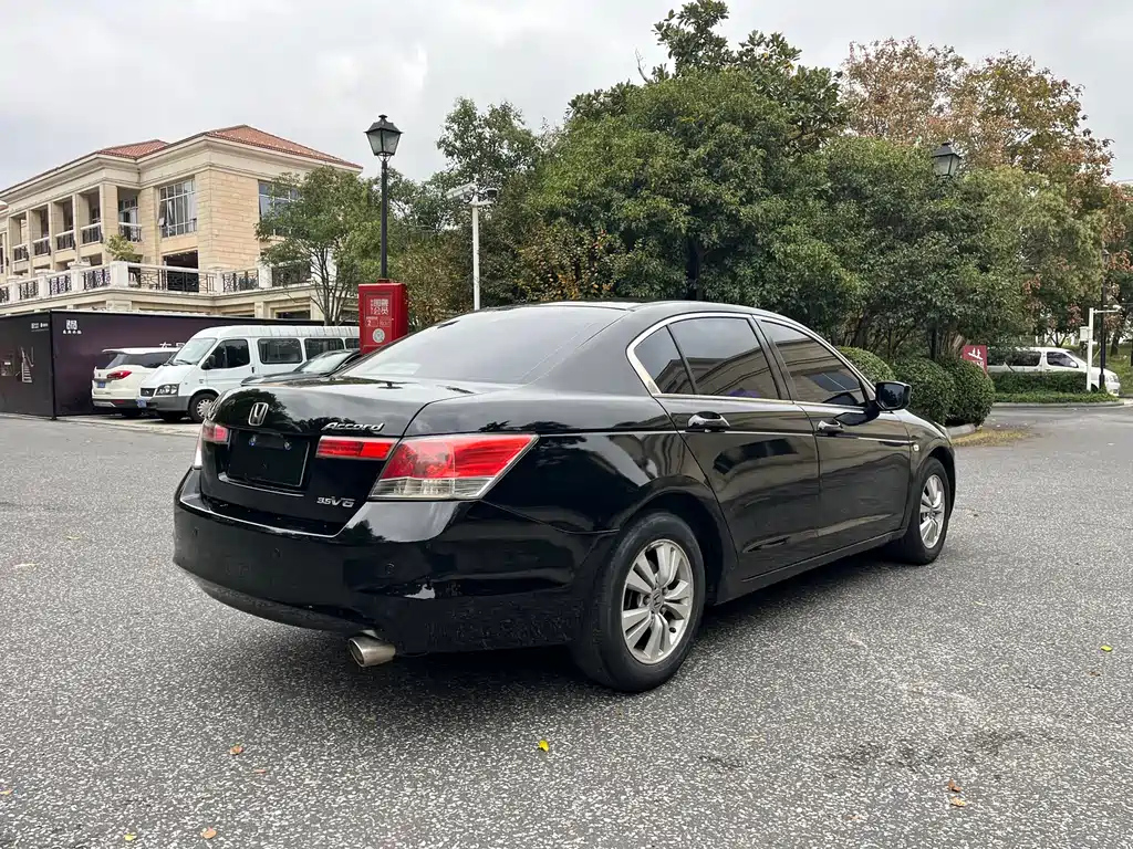HONDA ACCORD 2010