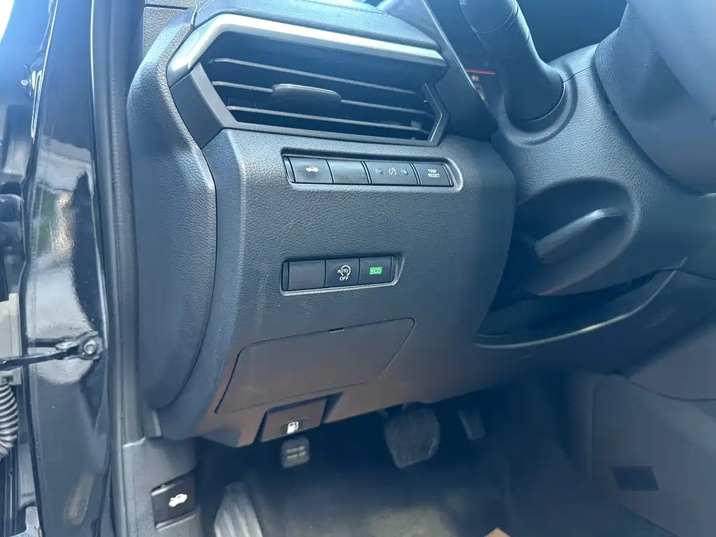 NISSAN TEANA 2019