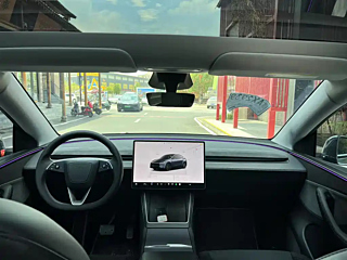 TESLA MODEL Y  2025 YEAR  POWER EDITION 2025