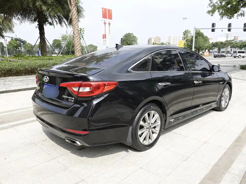 HYUNDAI SONATA 2016