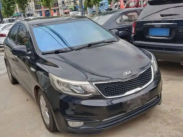 KIA K2 2015