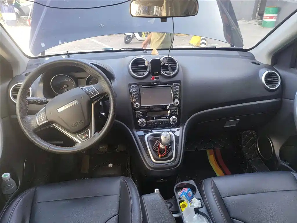 HAVAL H6 2015