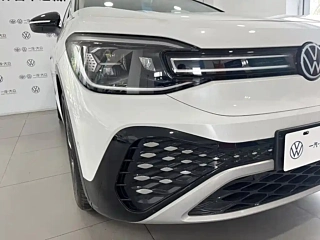 VOLKSWAGEN ID.6 CROZZ  2024 YEAR FACELIFT PRO 2024
