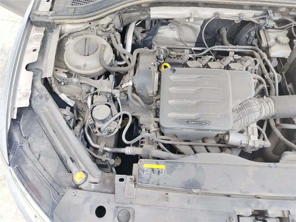 VOLKSWAGEN BORA 2019