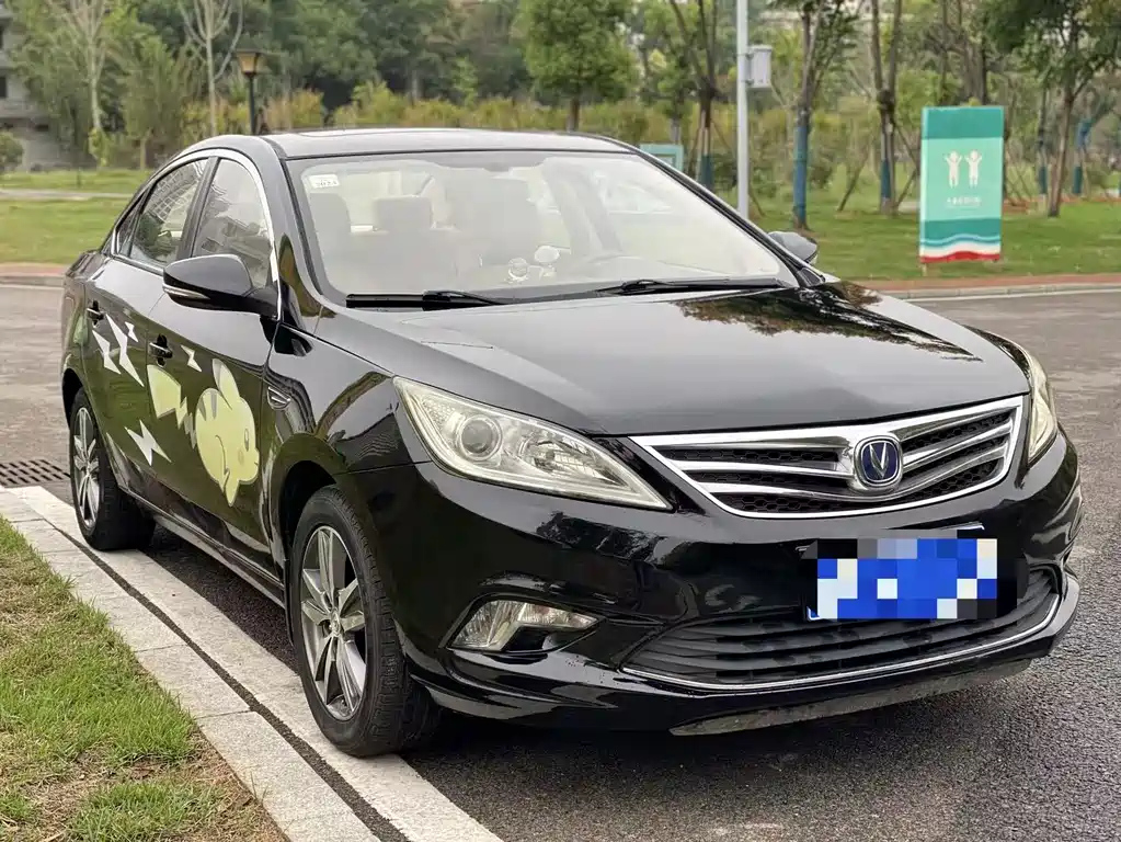 CHANGAN EADO 2015