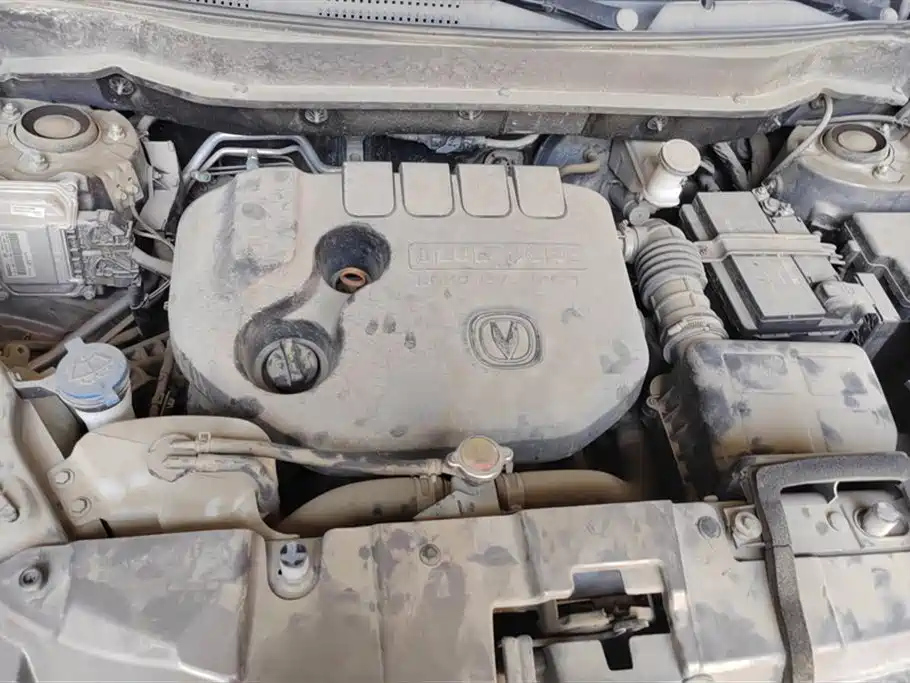 CHANGAN CS35 2015