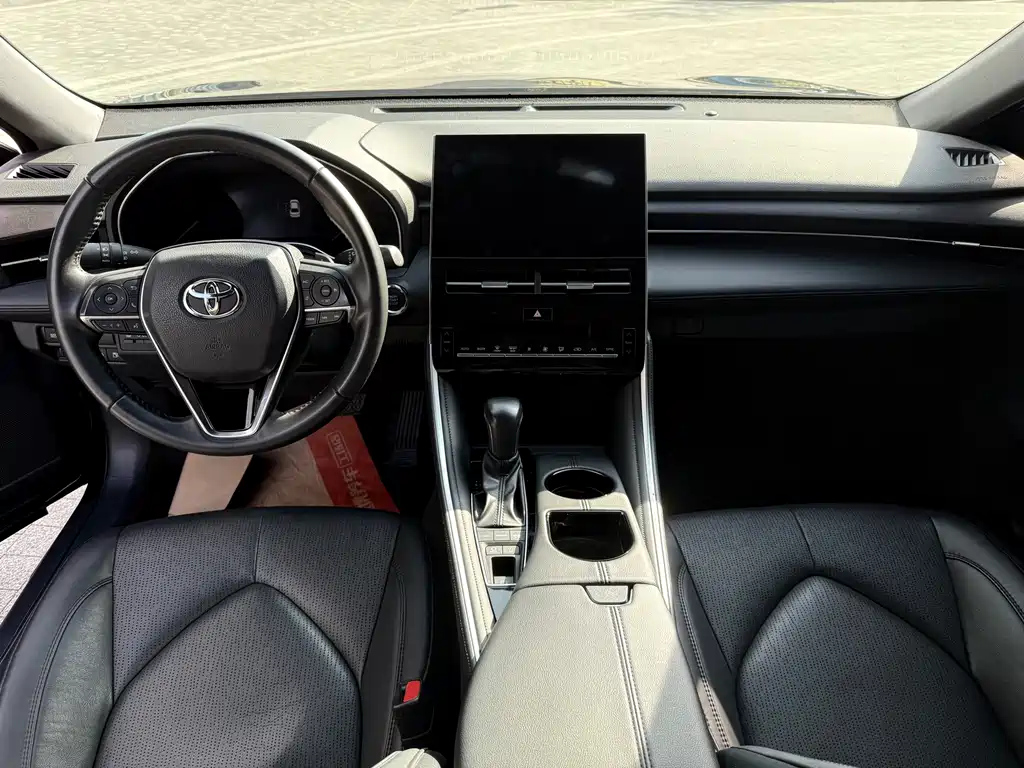 TOYOTA AVALON 2023